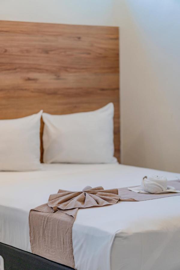Hotel Central Merida By Kavia Экстерьер фото