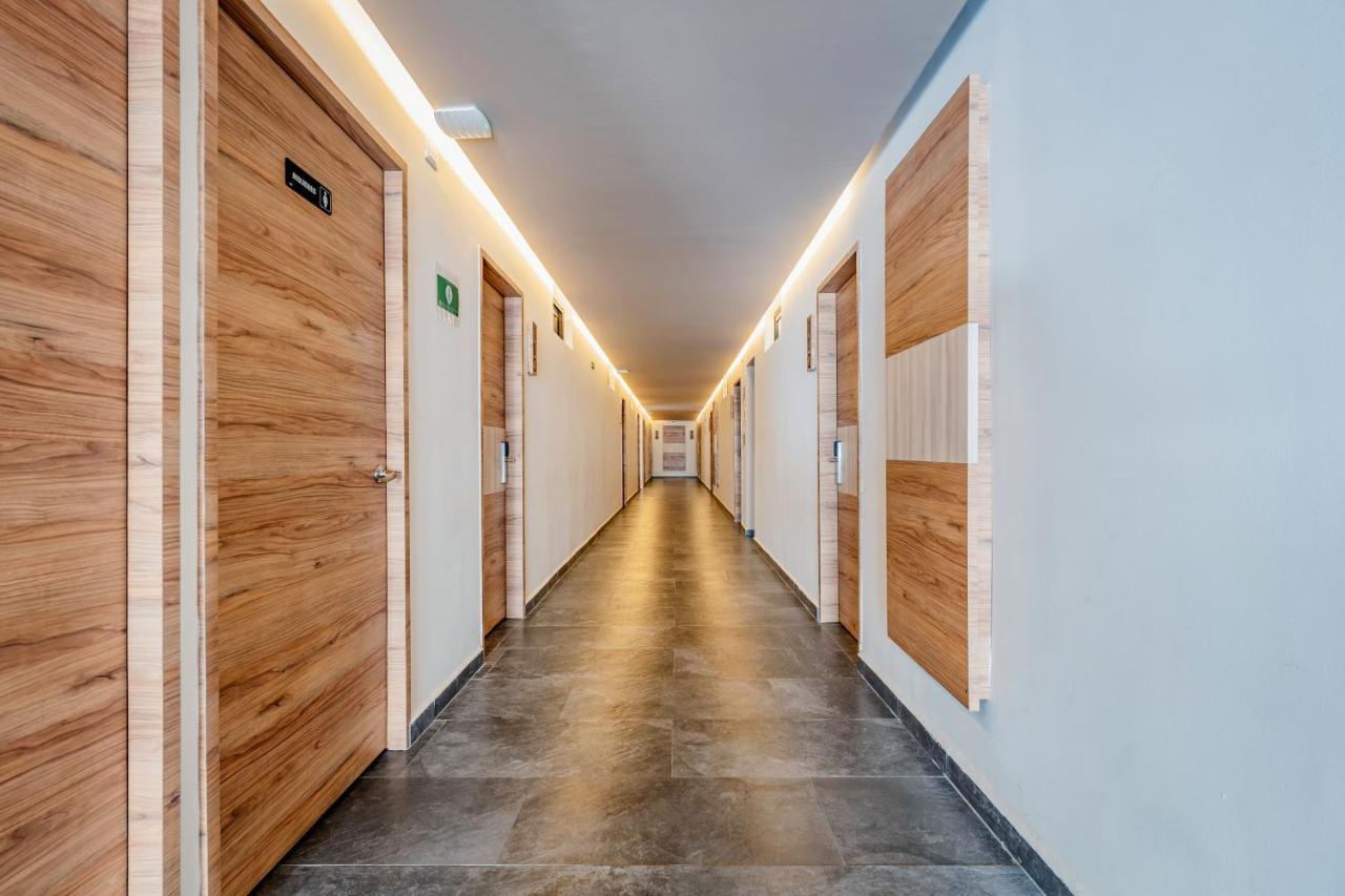 Hotel Central Merida By Kavia Экстерьер фото